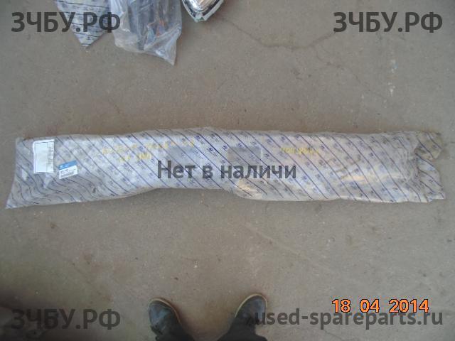Hyundai Accent 2 Наполнитель бампера передний