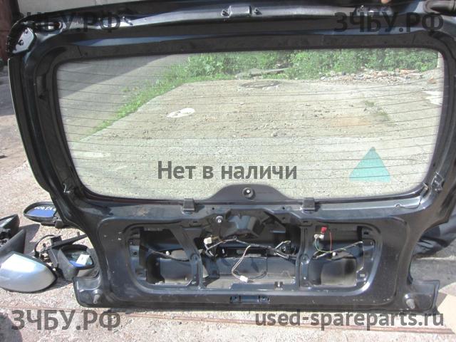 Peugeot 206 Дверь багажника со стеклом