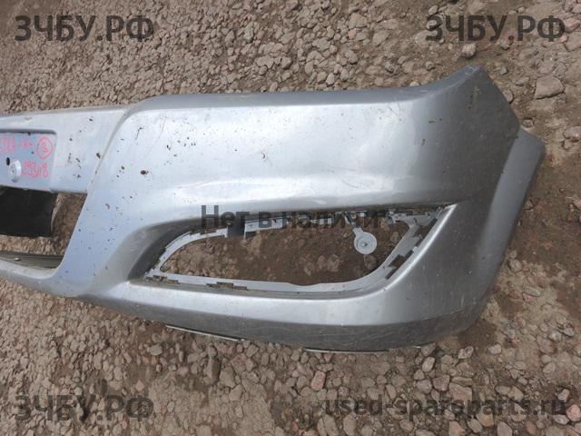 Opel Astra H Бампер передний