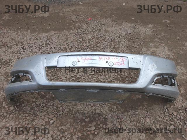 Opel Astra H Бампер передний