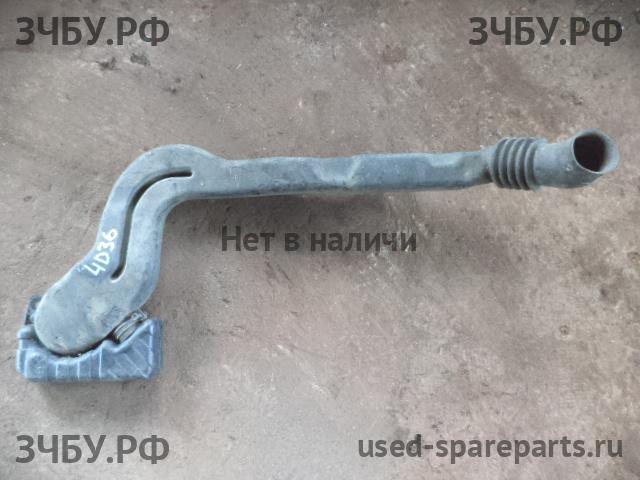 Mitsubishi Fuso/Canter (1) Патрубок воздушного фильтра