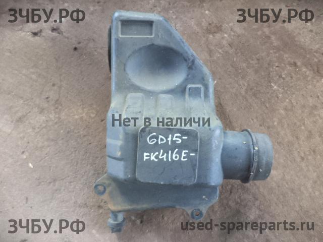 Mitsubishi Fuso/Canter (1) Патрубок воздушного фильтра