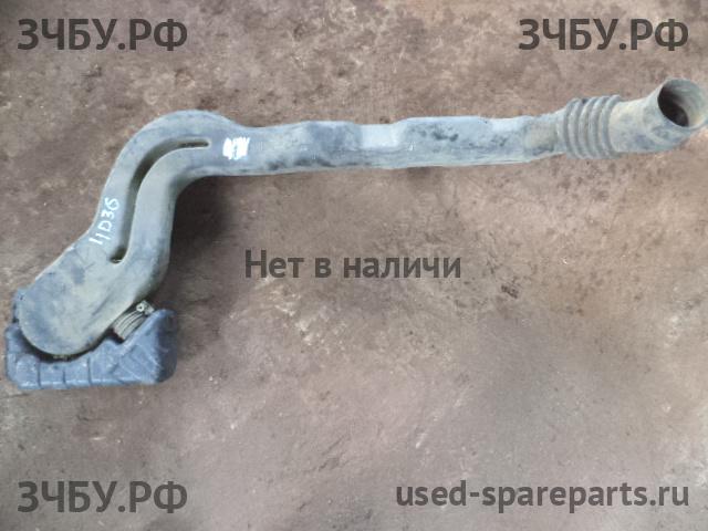 Mitsubishi Fuso/Canter (1) Патрубок воздушного фильтра