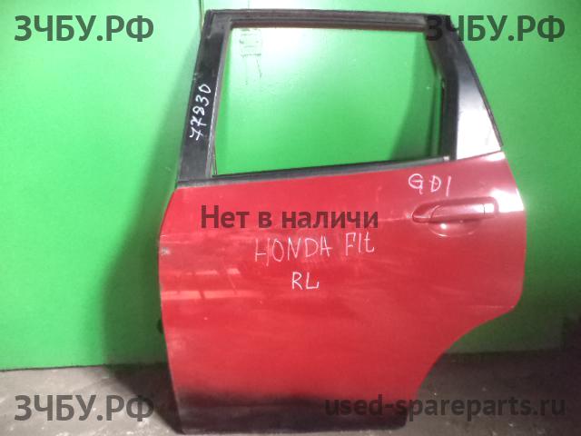 Honda Fit 1 Дверь багажника