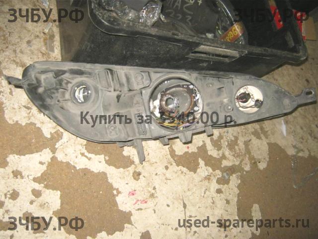 Peugeot 407 Фара левая