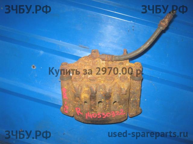 Lexus GS (1) 300 Суппорт передний правый (в сборе со скобой)