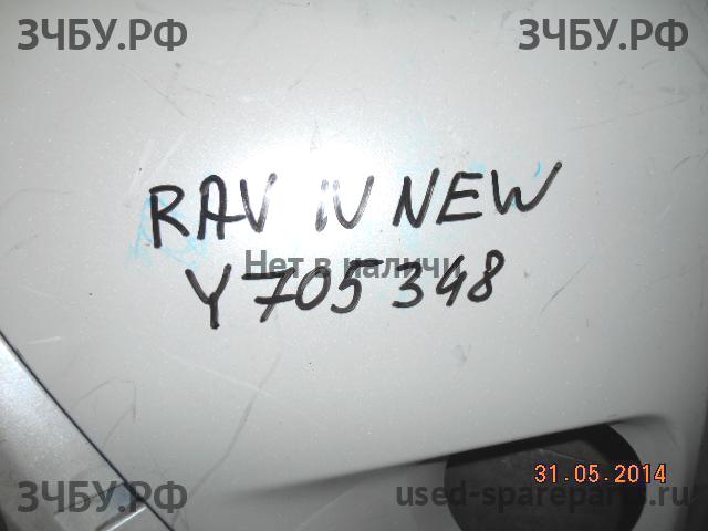 Toyota RAV 4 (4) Бампер передний