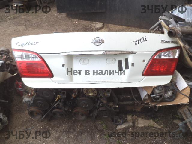 Nissan Cefiro (A32) Крышка багажника