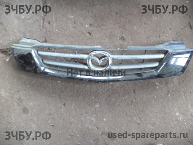 Mazda Demio 1 [DW] Решетка радиатора