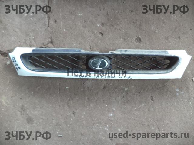 Subaru Impreza 1 (G10) Решетка радиатора