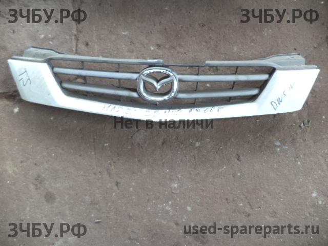 Mazda Demio 1 [DW] Решетка радиатора