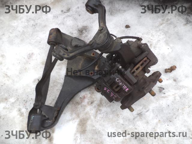 Mitsubishi Fuso/Canter (1) Цапфа задняя
