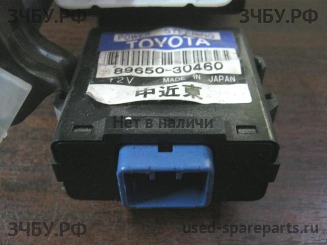 Lexus GS (1) 300 Блок электронный