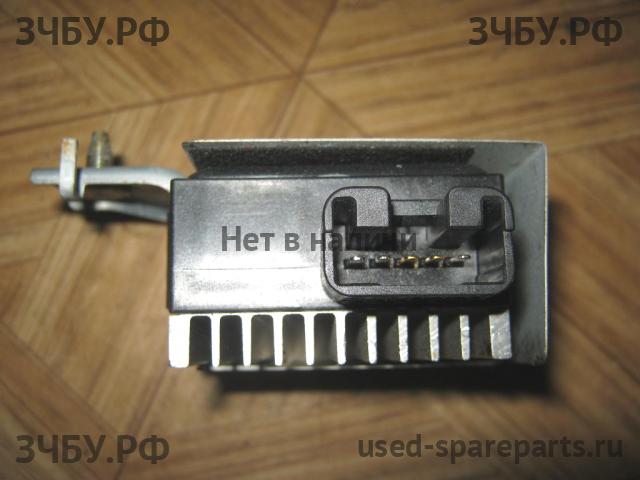 Lexus GS (1) 300 Блок электронный