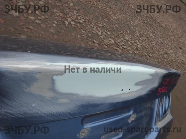 Honda Civic 8 (4D) Крышка багажника