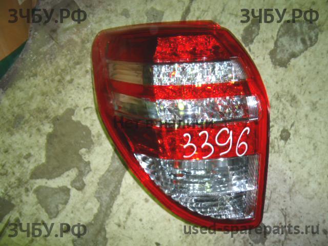 Toyota RAV 4 (3) Фонарь левый