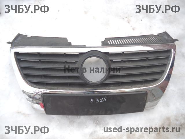 Volkswagen Passat B6 Решетка радиатора