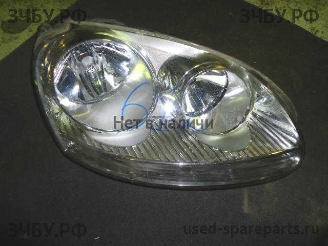 Volkswagen Jetta 5 Фара правая
