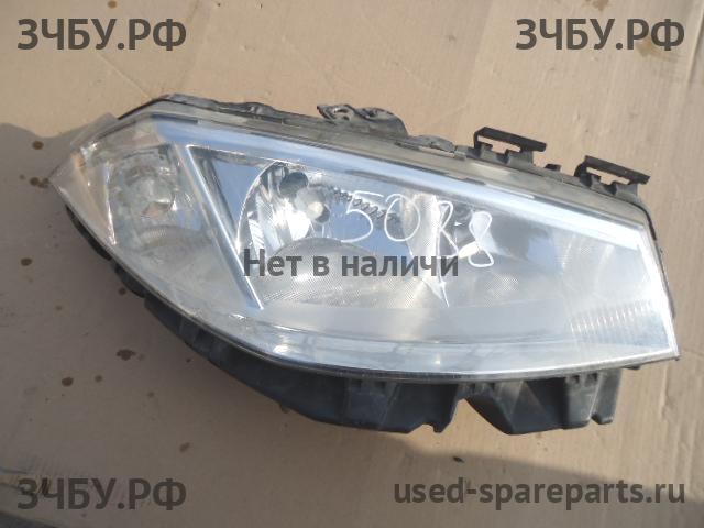 Renault Megane 2 Фара правая