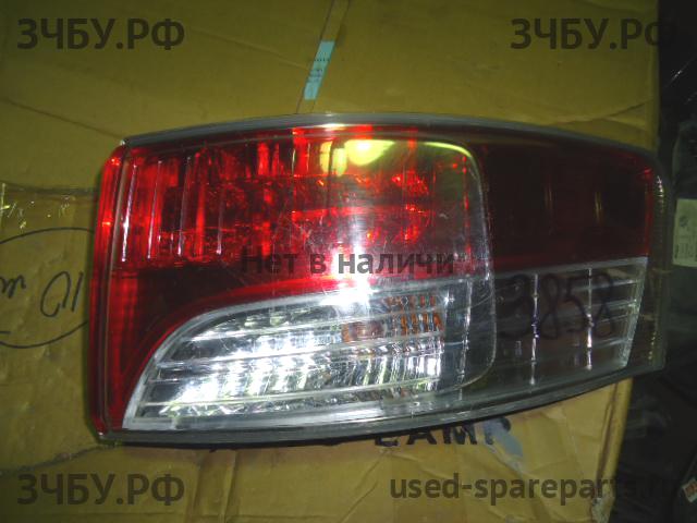 Toyota Avensis 3 Фонарь правый