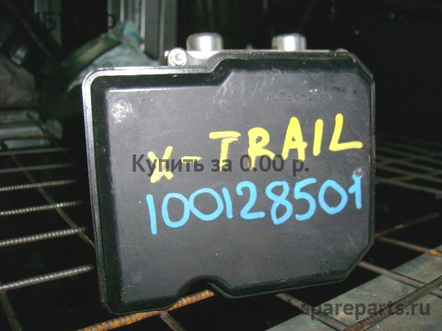 Nissan X-Trail 2 (T31) Блок ABS (насос)