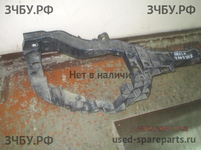 Ford Focus 3 Панель передняя (телевизор)