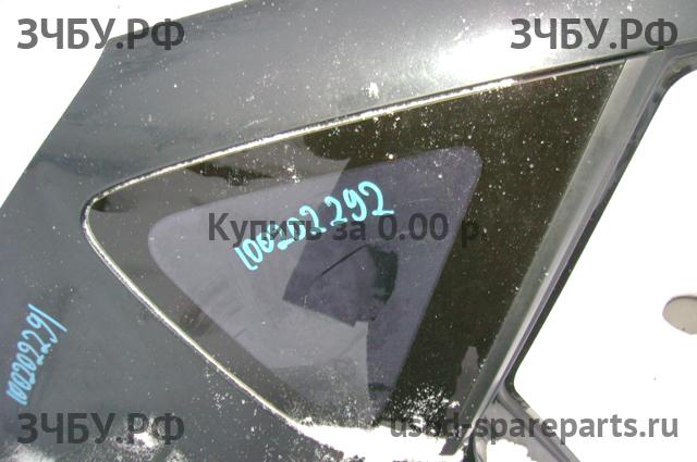 Mazda 3 [BK] Стекло кузовное глухое правое