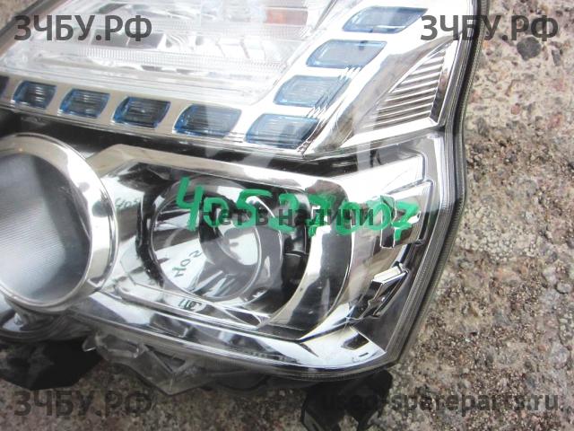 Nissan X-Trail 2 (T31) Фара левая