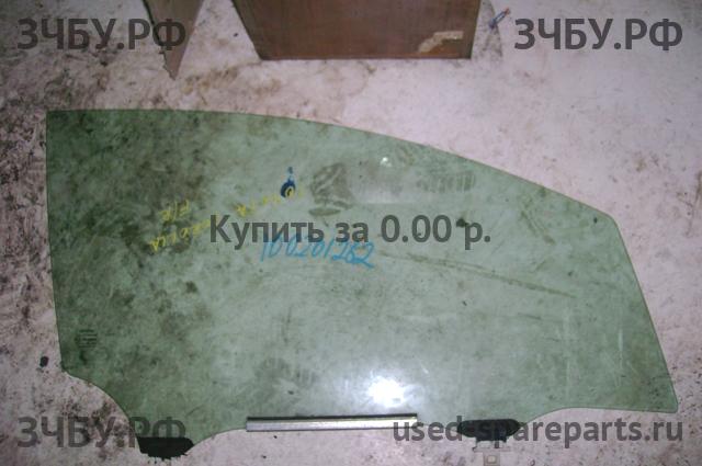 Toyota Corolla (E14 - E15) Стекло двери передней правой