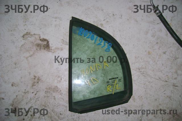 Honda Civic 8 (5D) Стекло двери задней левой (форточка)