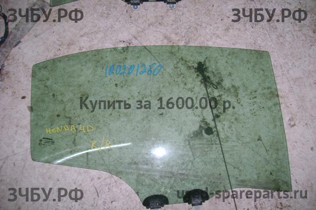 Honda Civic 8 (5D) Стекло двери задней правой
