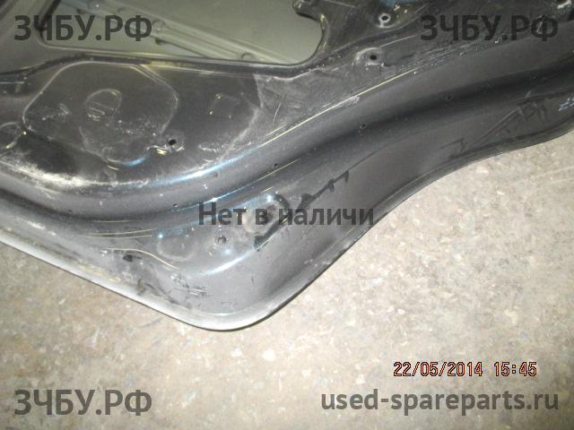 Toyota Corolla (E16 - E17) Дверь задняя правая