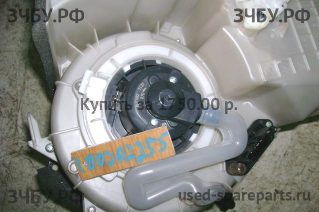 Mazda 3 [BK] Моторчик печки