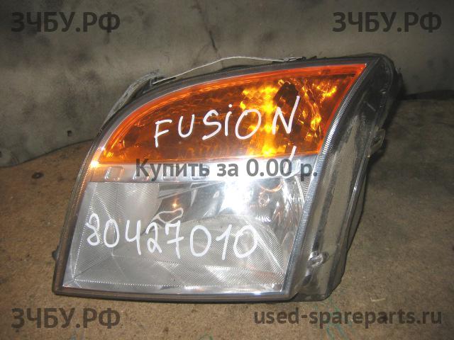 Ford Fusion Фара левая