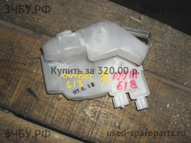 Subaru Legacy Outback 3 (B13) Замок двери задней левой
