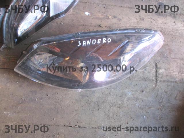 Renault Sandero 1 Фара левая