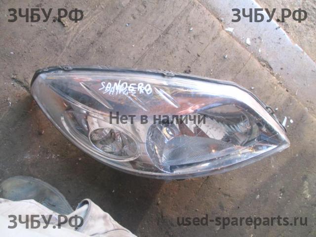 Renault Sandero 1 Фара правая