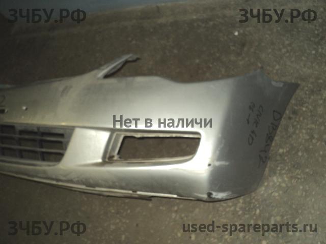 Honda Civic 8 (4D) Бампер передний