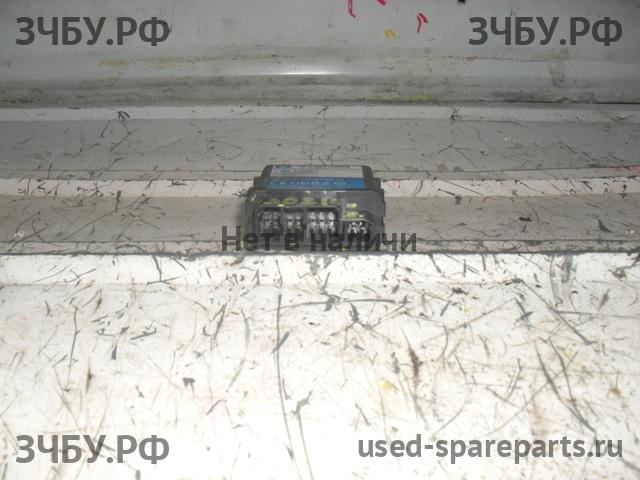 Subaru Impreza 2 (G11) Блок электронный