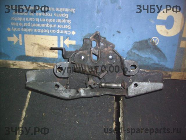 Toyota Corolla (E12) Замок капота