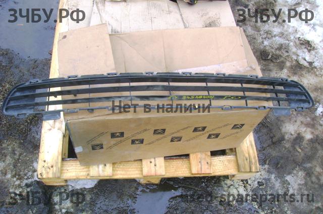 Citroen C5 (1) Решетка в бампер