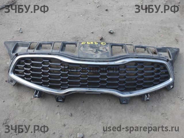 KIA Ceed 2 Решетка радиатора