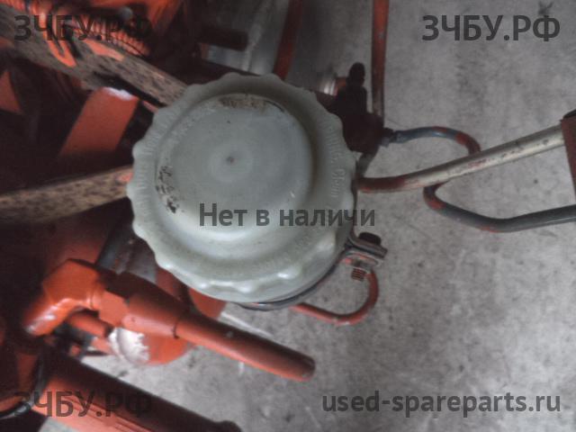 Hino Profia Бачок главного тормозного цилиндра