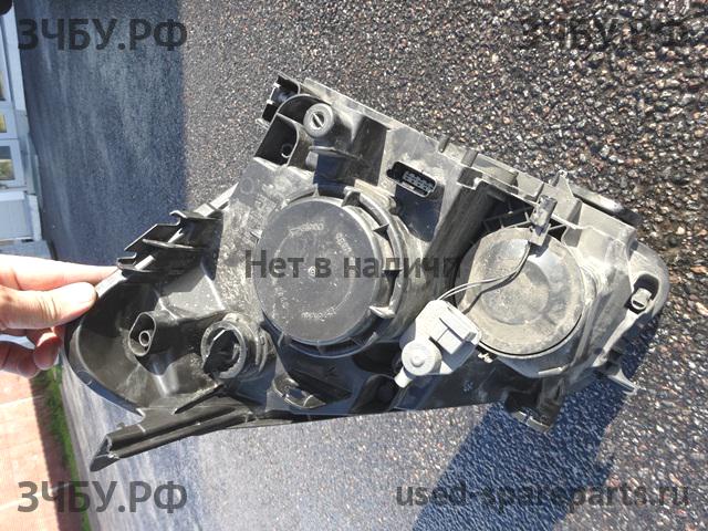 Nissan Qashqai (J10) Фара правая