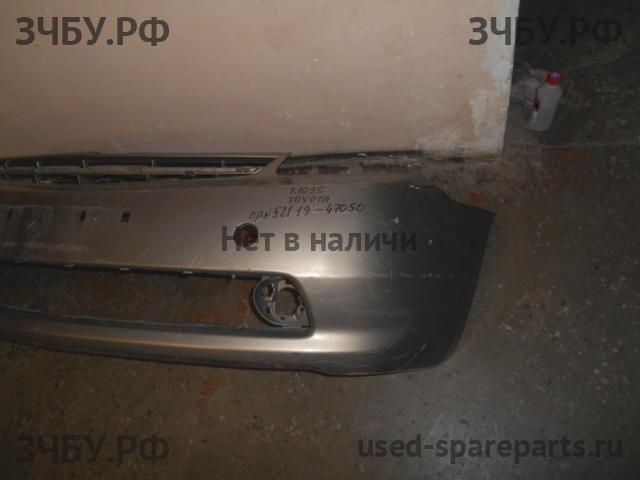 Toyota Prius (NHW20) Бампер передний
