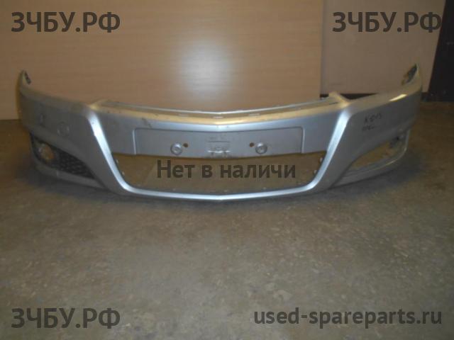 Opel Astra H Бампер передний