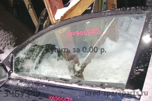 Toyota Avensis 2 Стекло двери передней левой