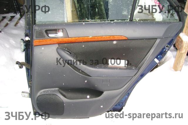 Toyota Avensis 2 Обшивка двери задней правой