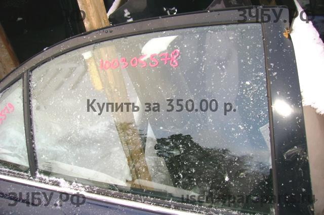 Toyota Avensis 2 Стекло двери задней правой