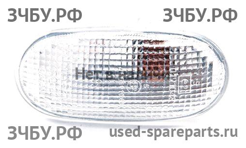Mitsubishi Pajero/Montero 2 Указатель поворота в крыло (повторитель)